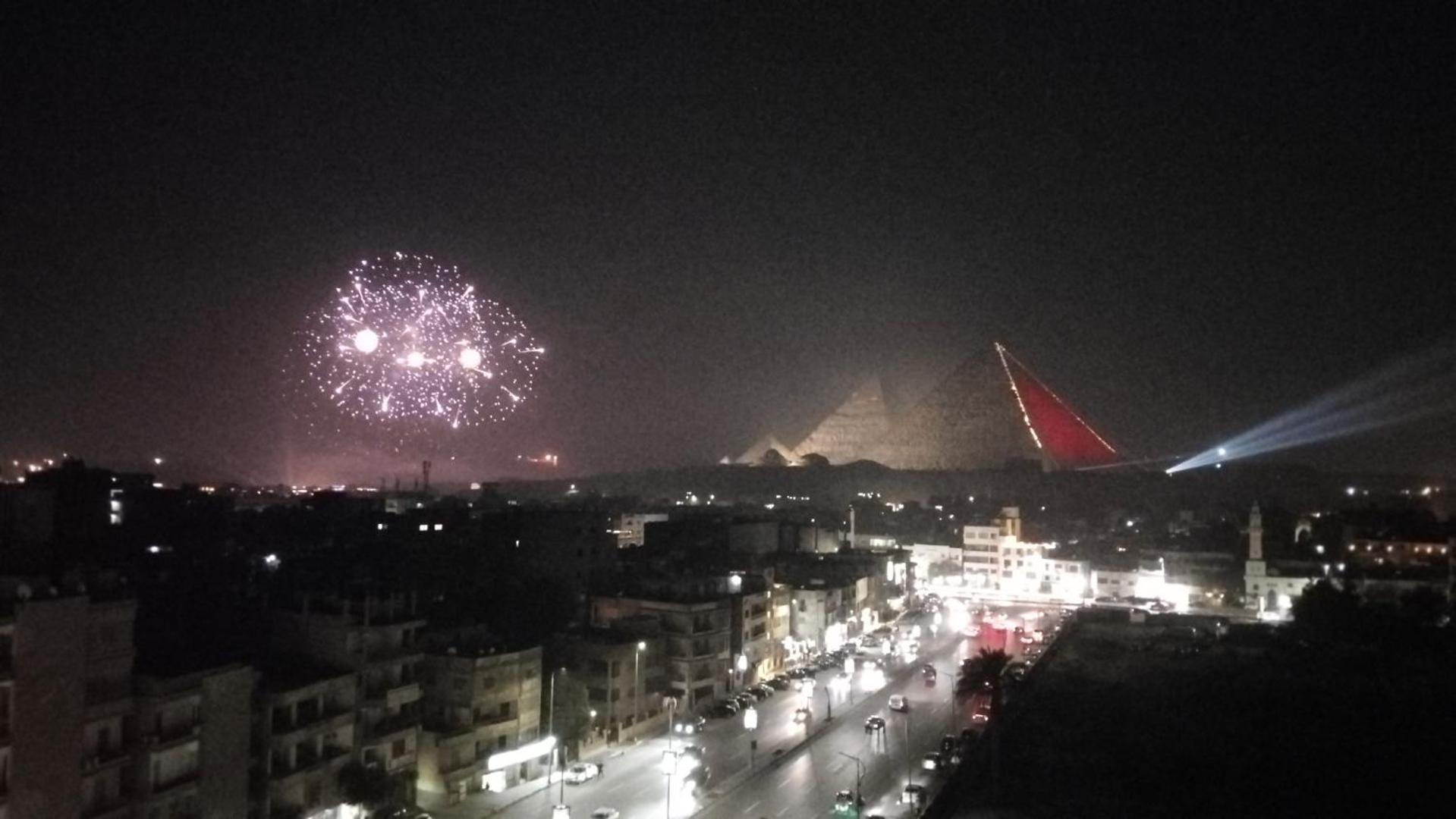 Pyramids View Suite/Vista Piramidi Kaherah Luaran gambar